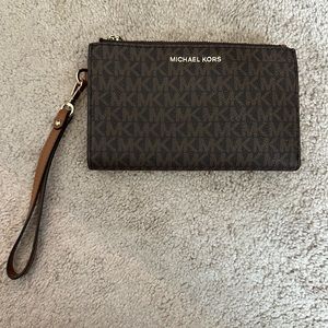 Michael Kors Double Zip Monogram Bifold Wristlet